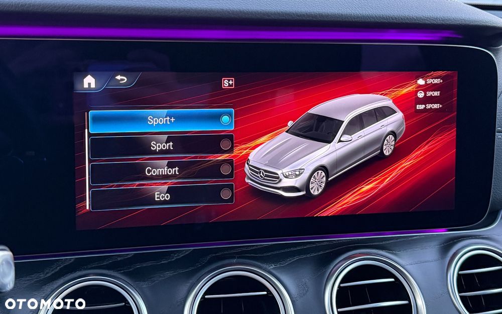 Mercedes-Benz Klasa E 200 AMG - 27