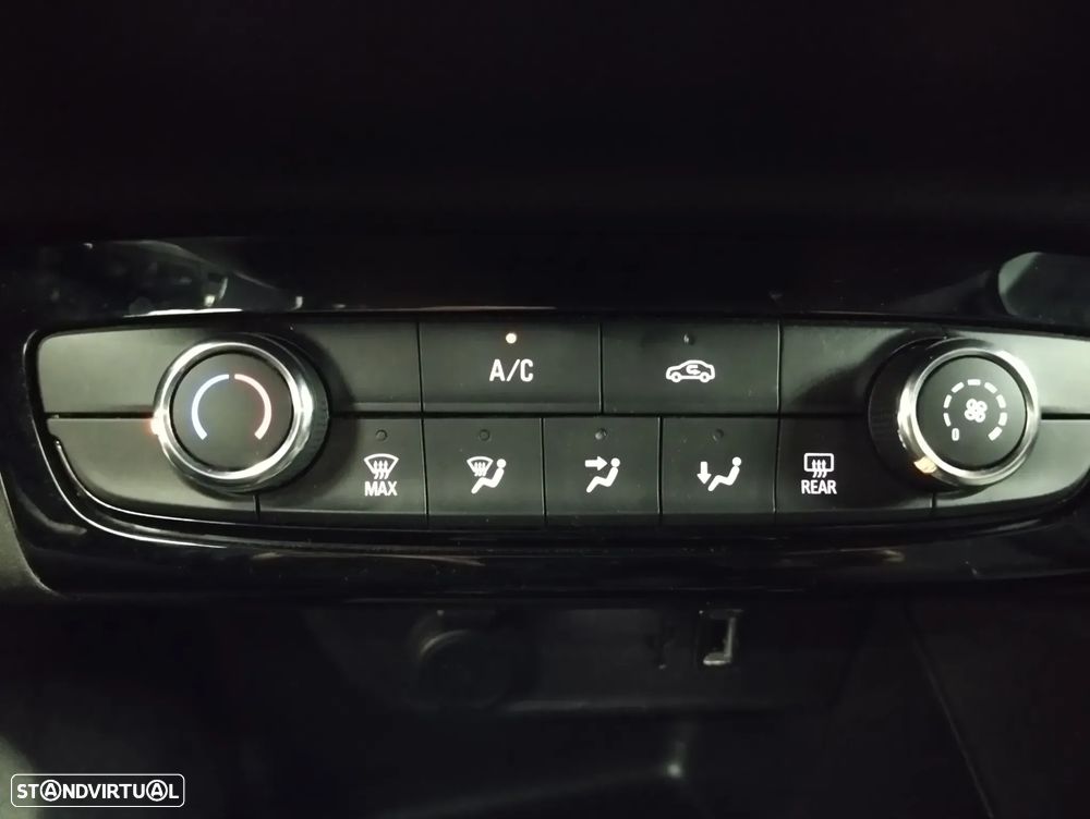 Opel Corsa 1.5 D Edition - 26