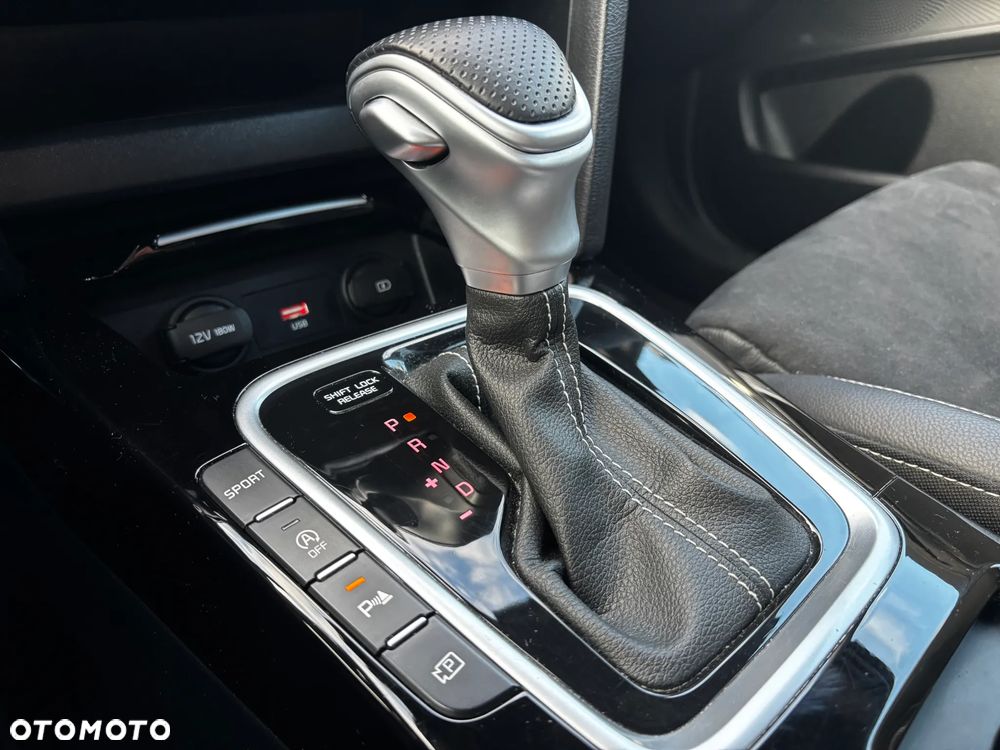 Kia ProCeed 1.5 T-GDI GT Line DCT - 21