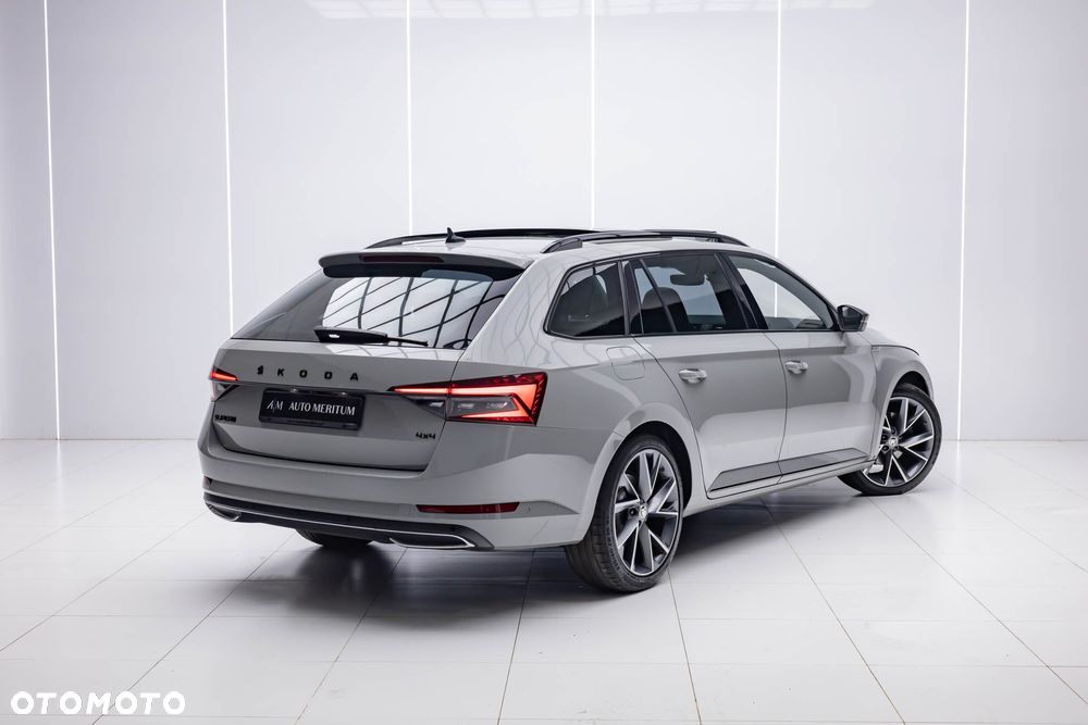 Skoda Superb 2.0 TDI 4x4 DSG Sportline - 12