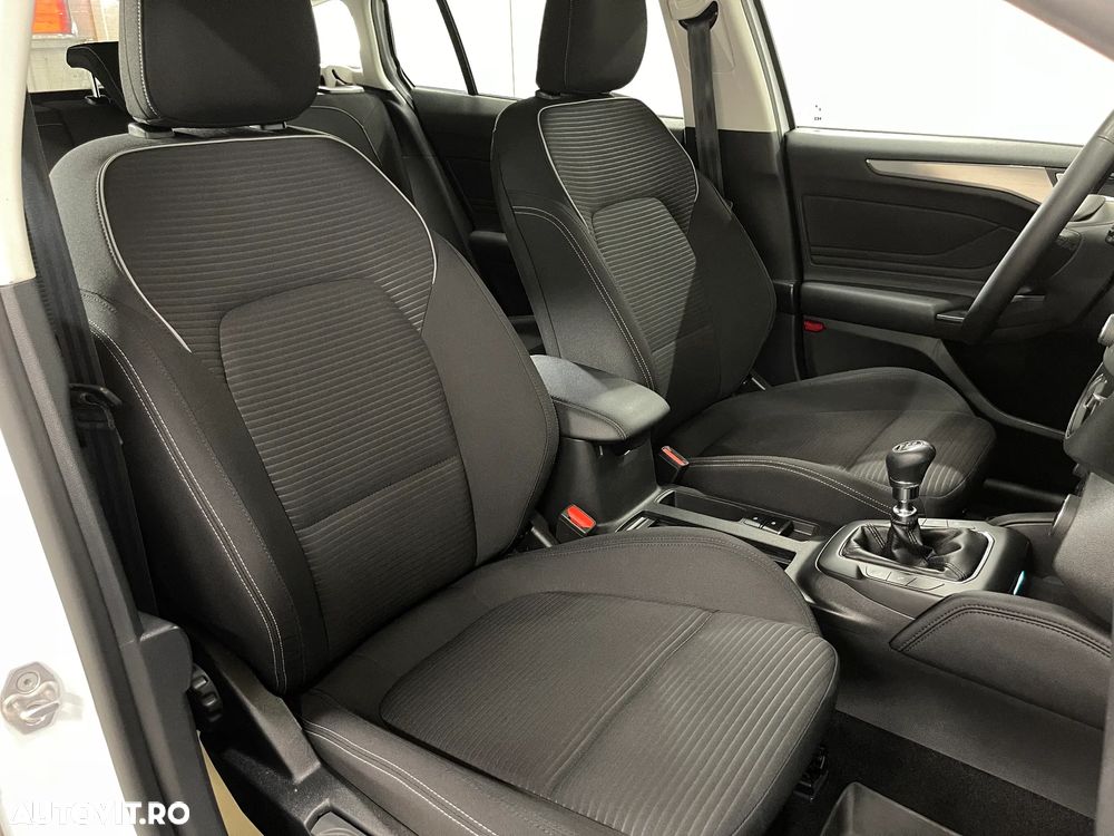 Ford Focus 1.5 EcoBlue Titanium - 10