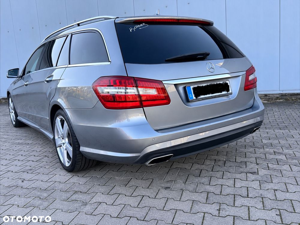 Mercedes-Benz Klasa E 220 CDI DPF BlueEFFICIENCY 7G-TRONIC Avantgarde - 8