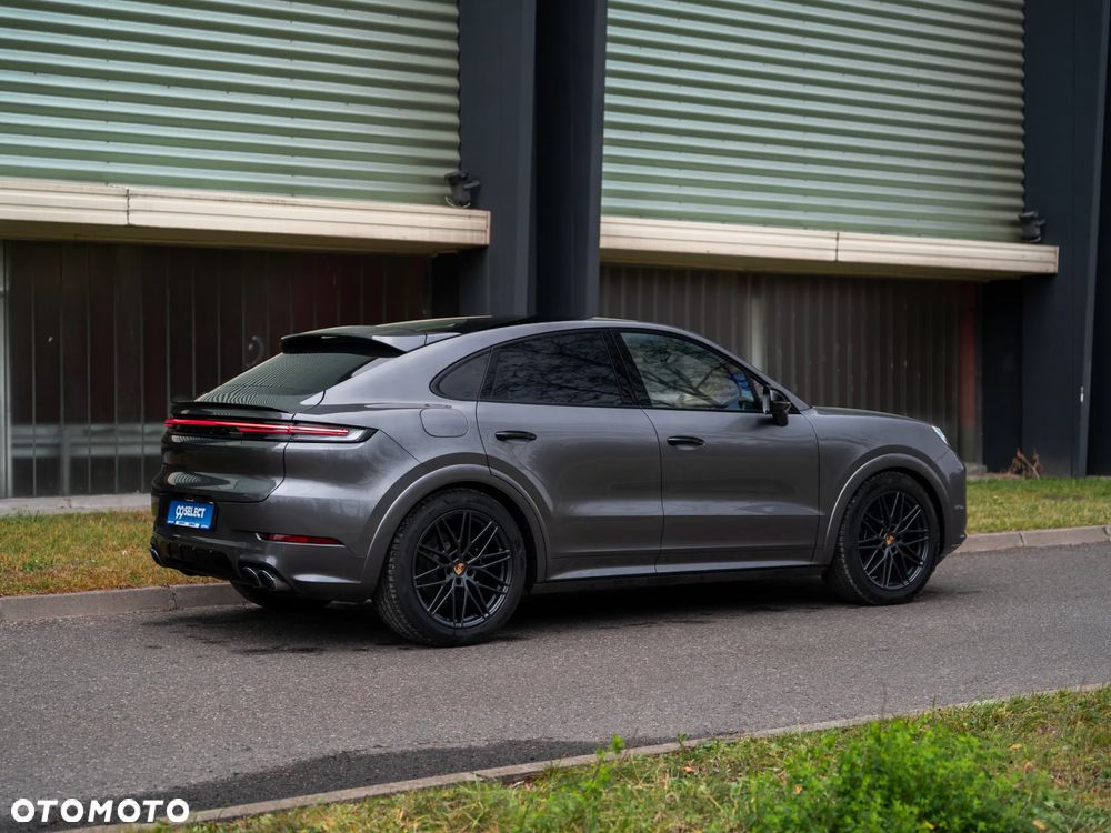 Porsche Cayenne - 7