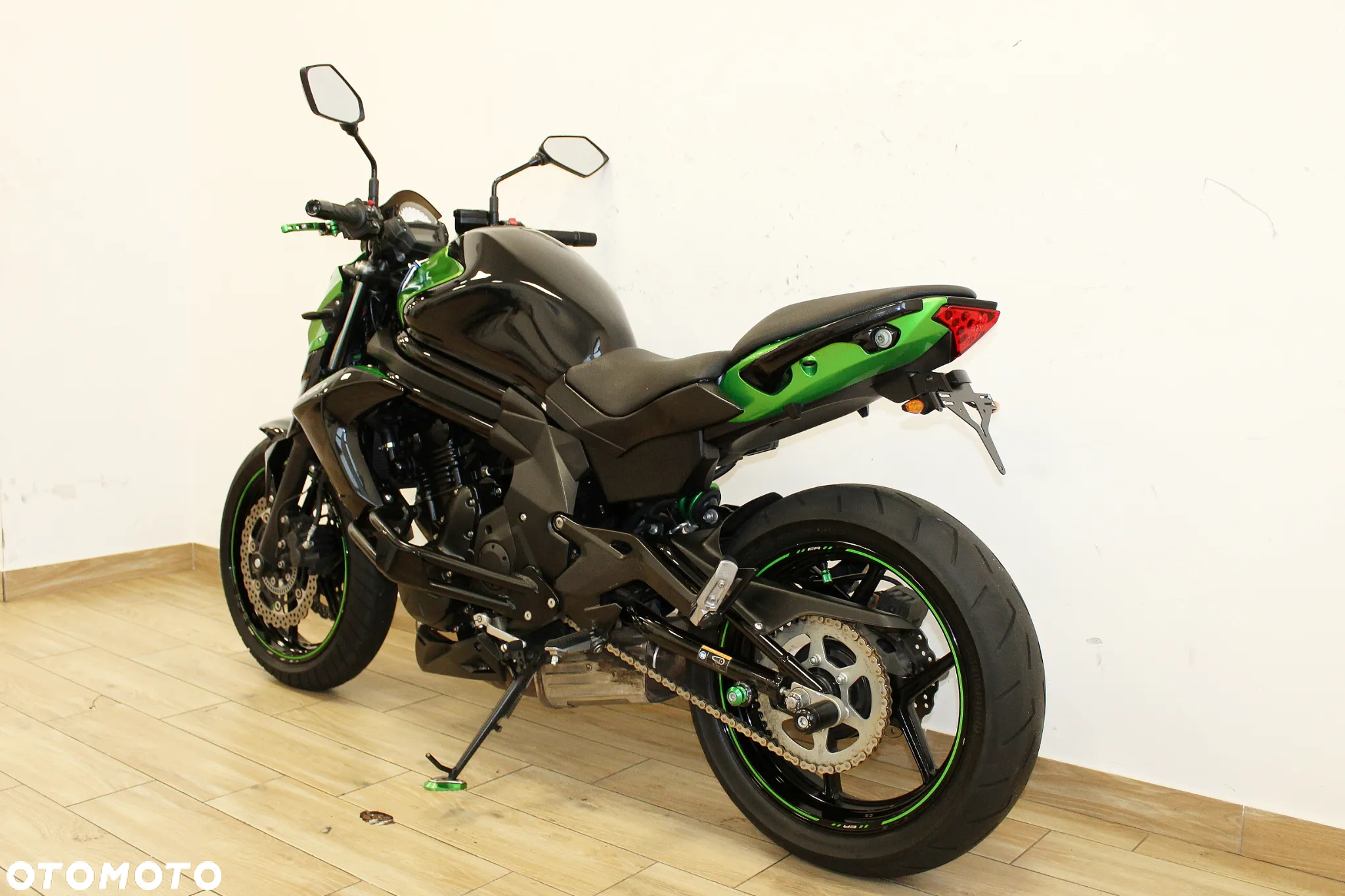 Kawasaki ER - 11
