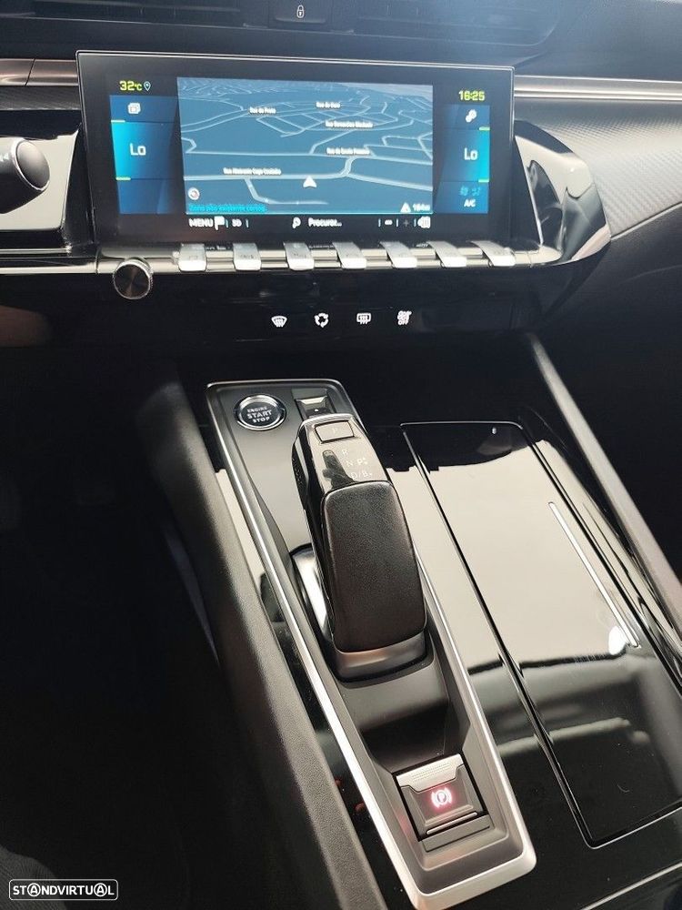 Peugeot 508 SW 1.6 Hybrid Allure e-EAT8 - 29