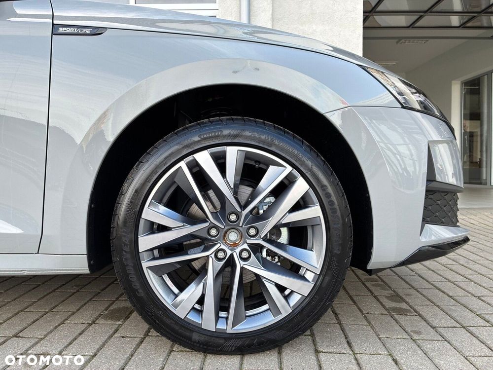 Skoda Octavia 1.5 TSI mHEV Sportline DSG - 22