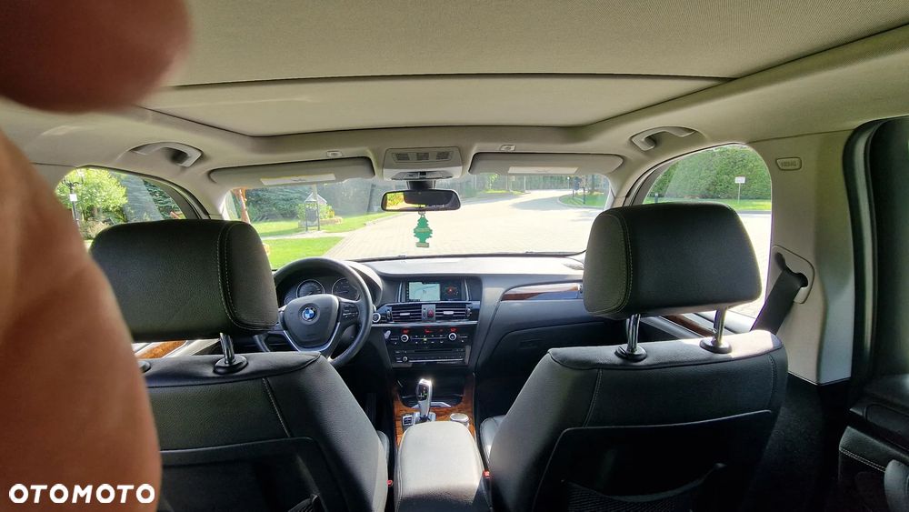 BMW X3 xDrive28i - 17