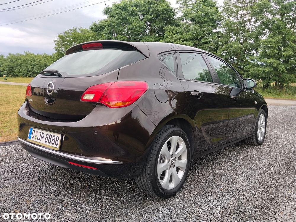 Opel Astra 1.4 T Cosmo - 10