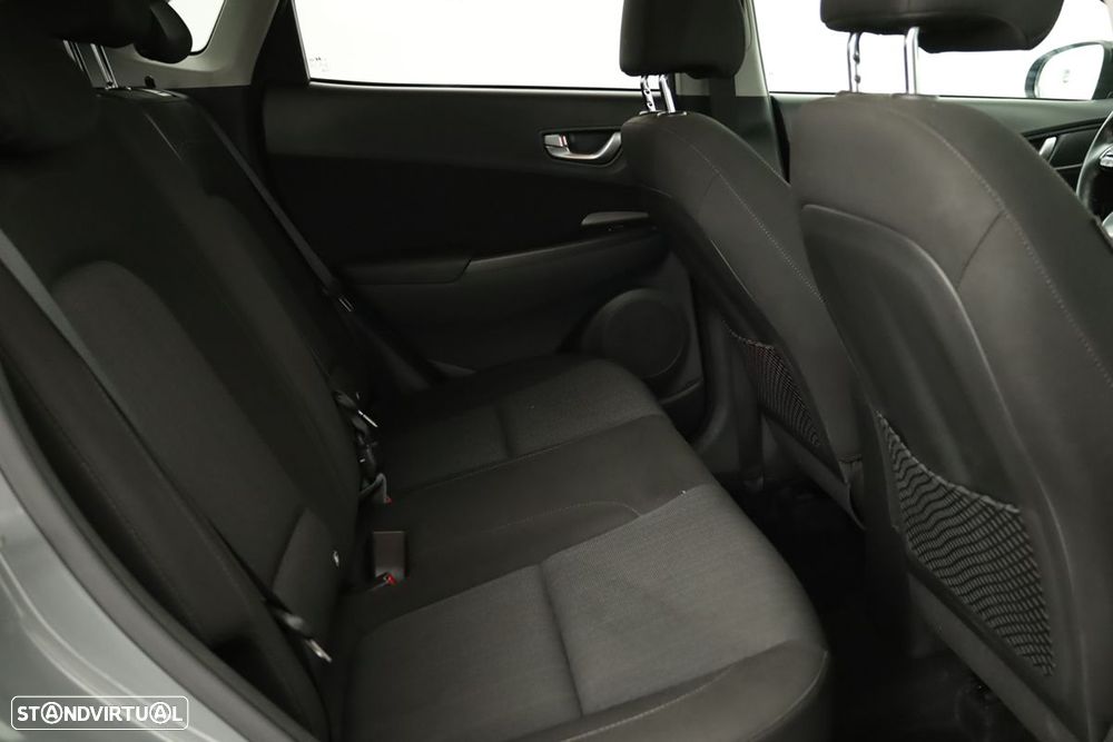 Hyundai Kauai 1.6 GDi HEV Premium - 22