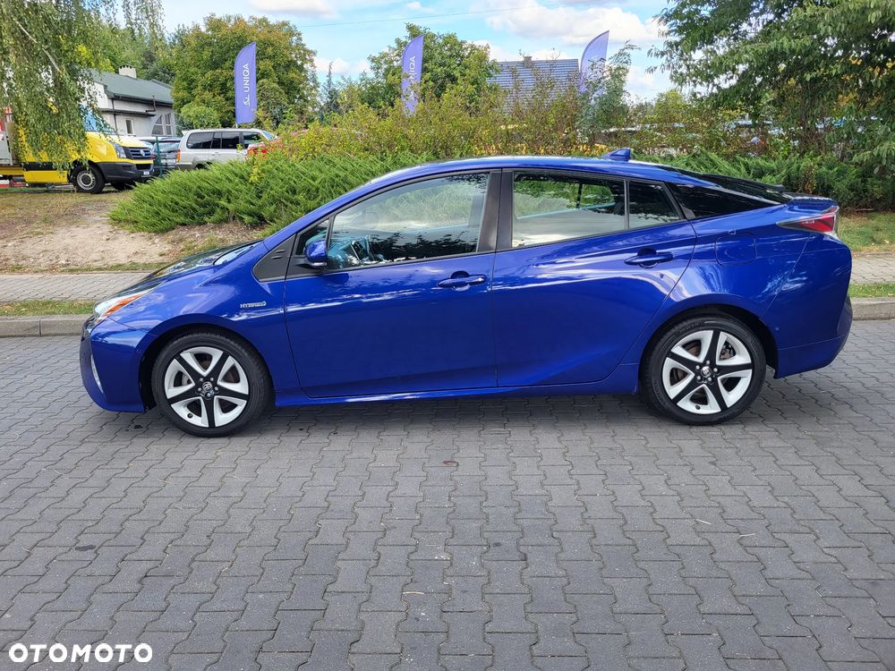 Toyota Prius Plug-in 1.8 Hybrid Executive - 3