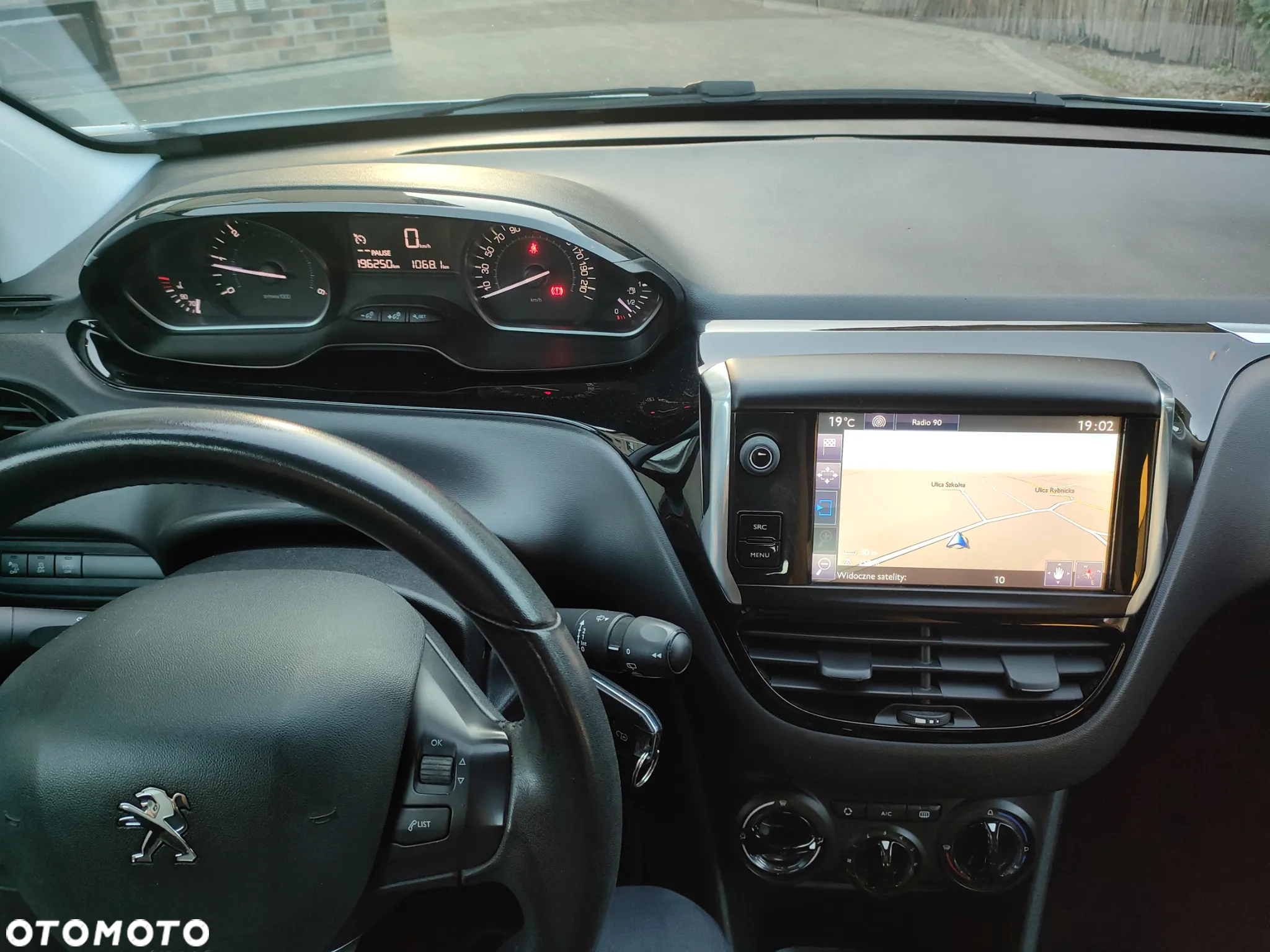 Peugeot 208 1.6 BlueHDi Active - 15