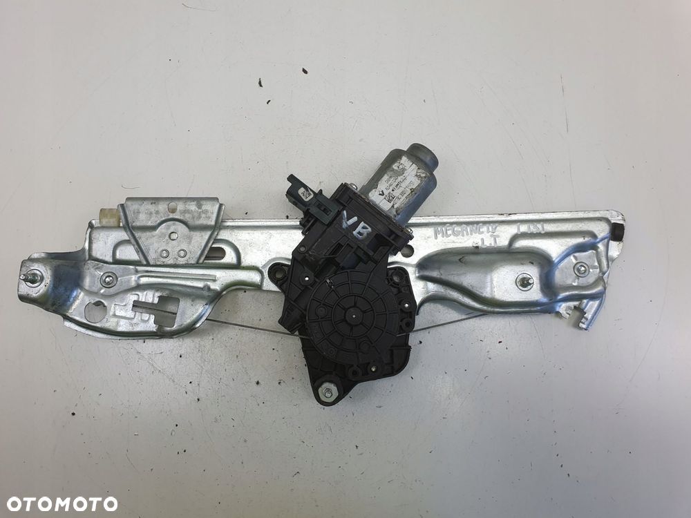 Renault Megane IV PODNOŚNIK SZYBY lewy tył KIEROWCY mechanizm 827218403R - 1