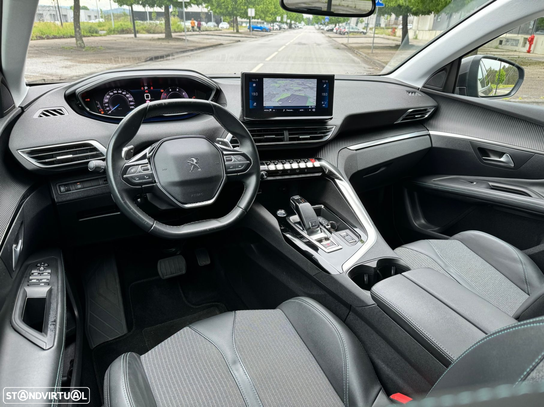 Peugeot 3008 1.5 BlueHDi Allure EAT8 - 3