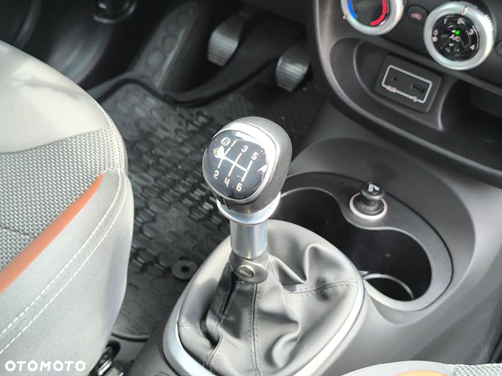 Fiat 500L 1.4 16V T-Jet Trekking - 17