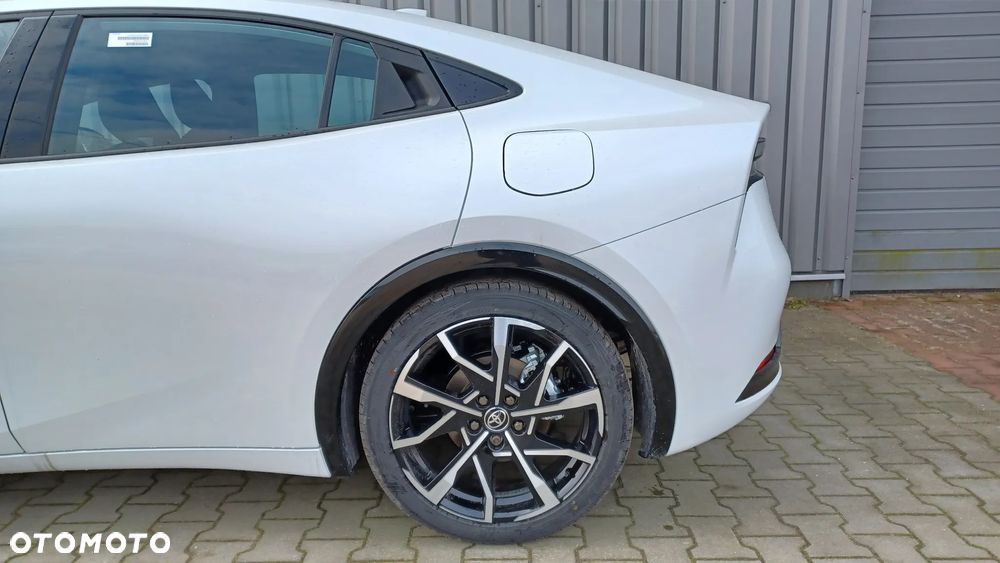 Toyota Prius - 10
