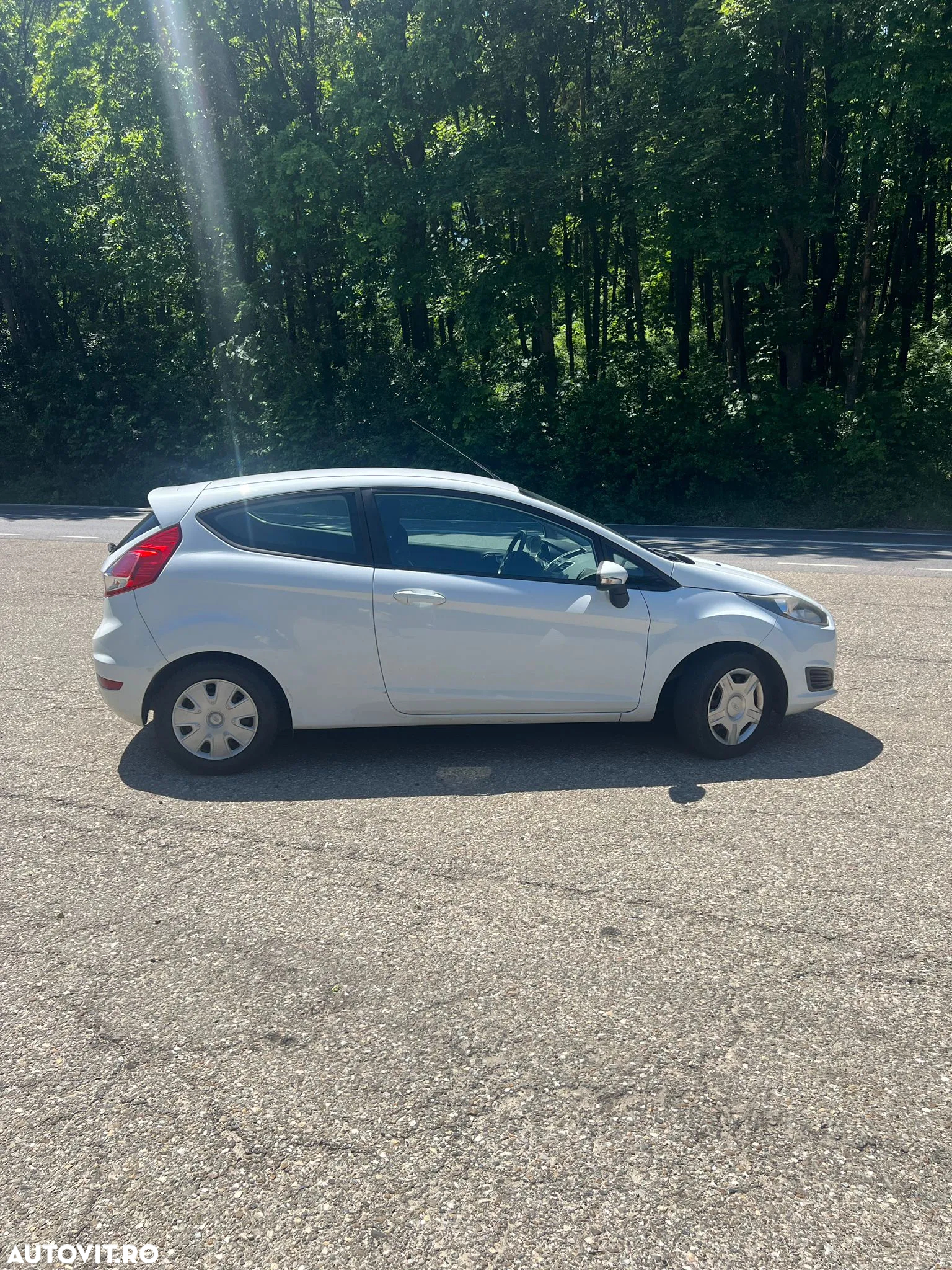 Ford Fiesta 1.6 TDCI SYNC Edition - 8