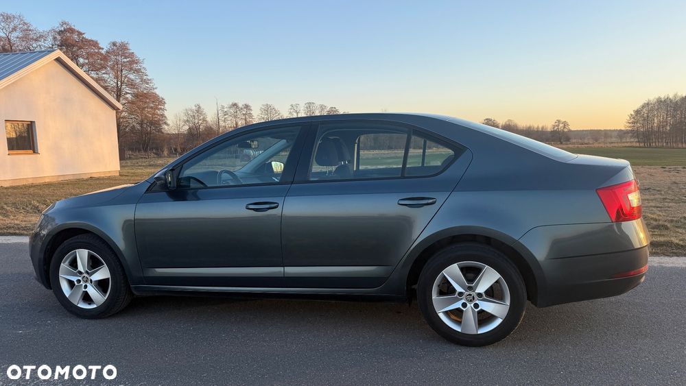 Skoda Octavia 1.6 TDI Active - 12