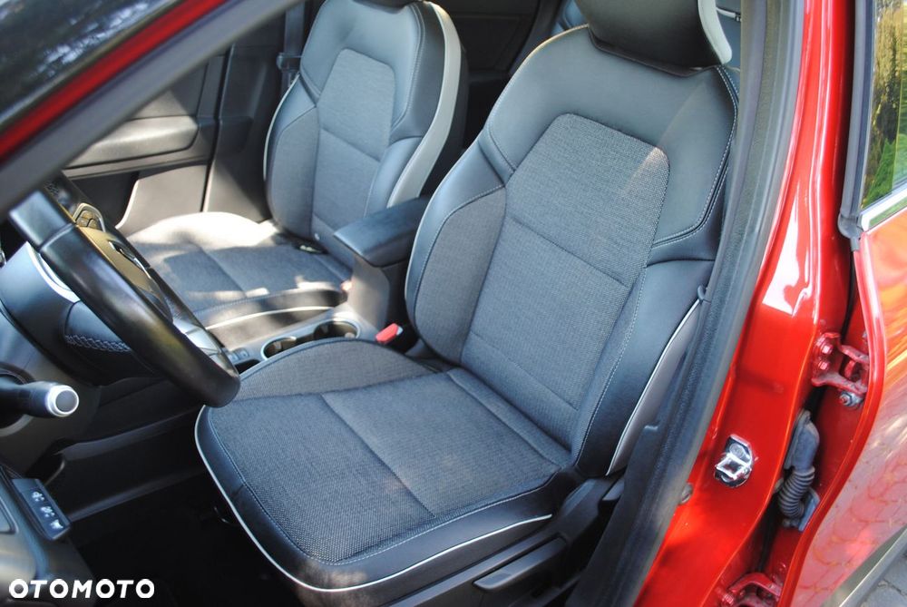 Renault Captur 1.3 TCe Intens - 21