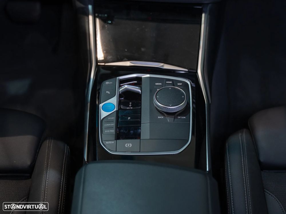 BMW i4 eDrive40 - 16