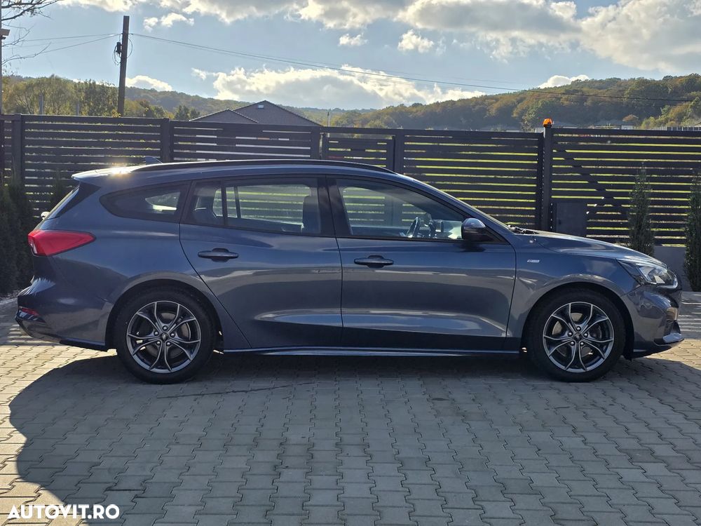 Ford Focus 1.0 EcoBoost Start-Stopp-System ST-LINE - 6