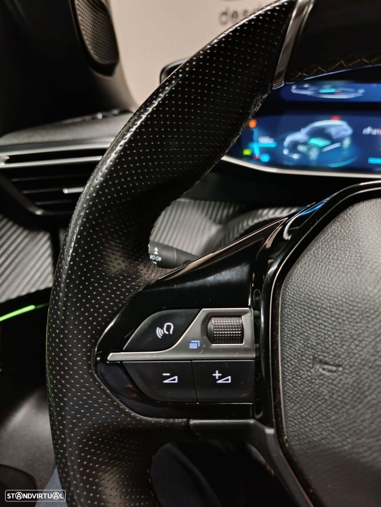 Peugeot e-2008 50 kWh GT Pack - 20