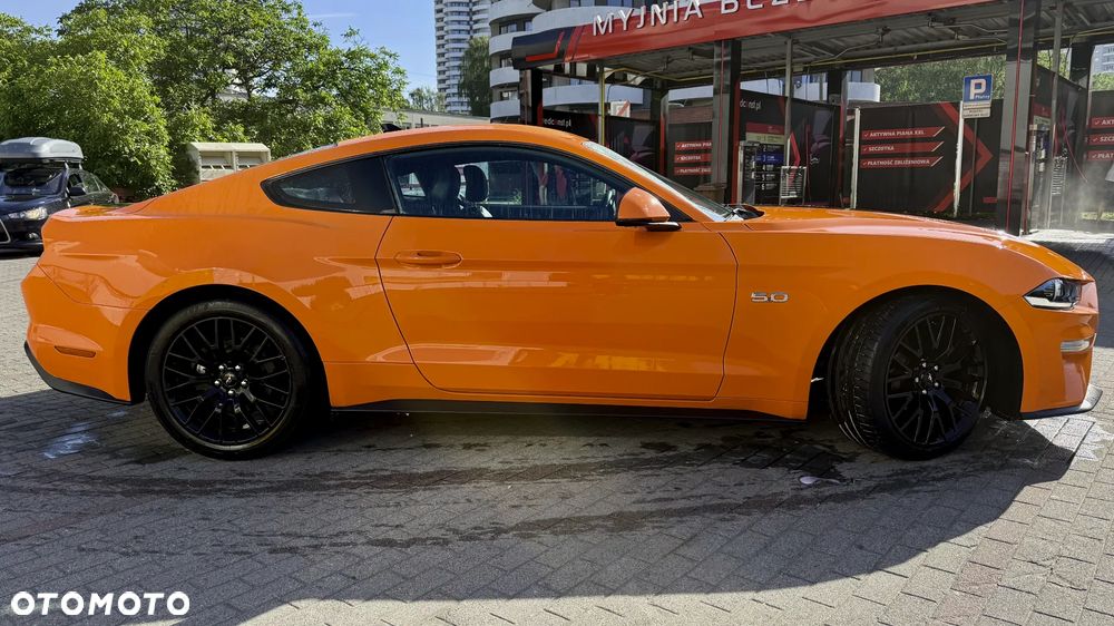 Ford Mustang - 3
