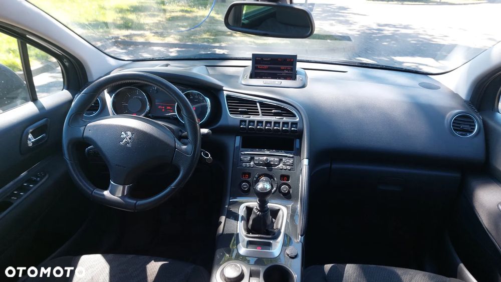 Peugeot 3008 1.6 HDi Premium - 30