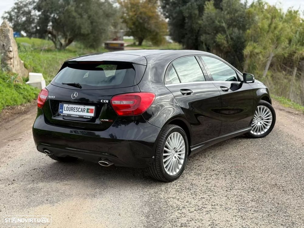 Mercedes-Benz A 180 CDI (BlueEFFICIENCY) Urban - 4