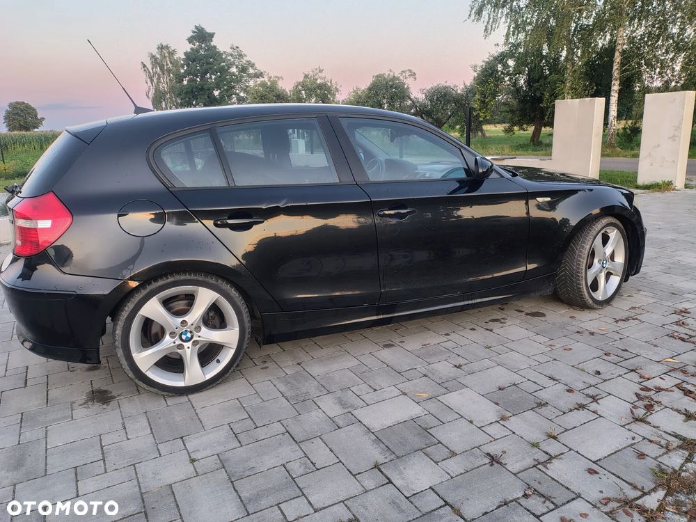 BMW Seria 1 118d - 4