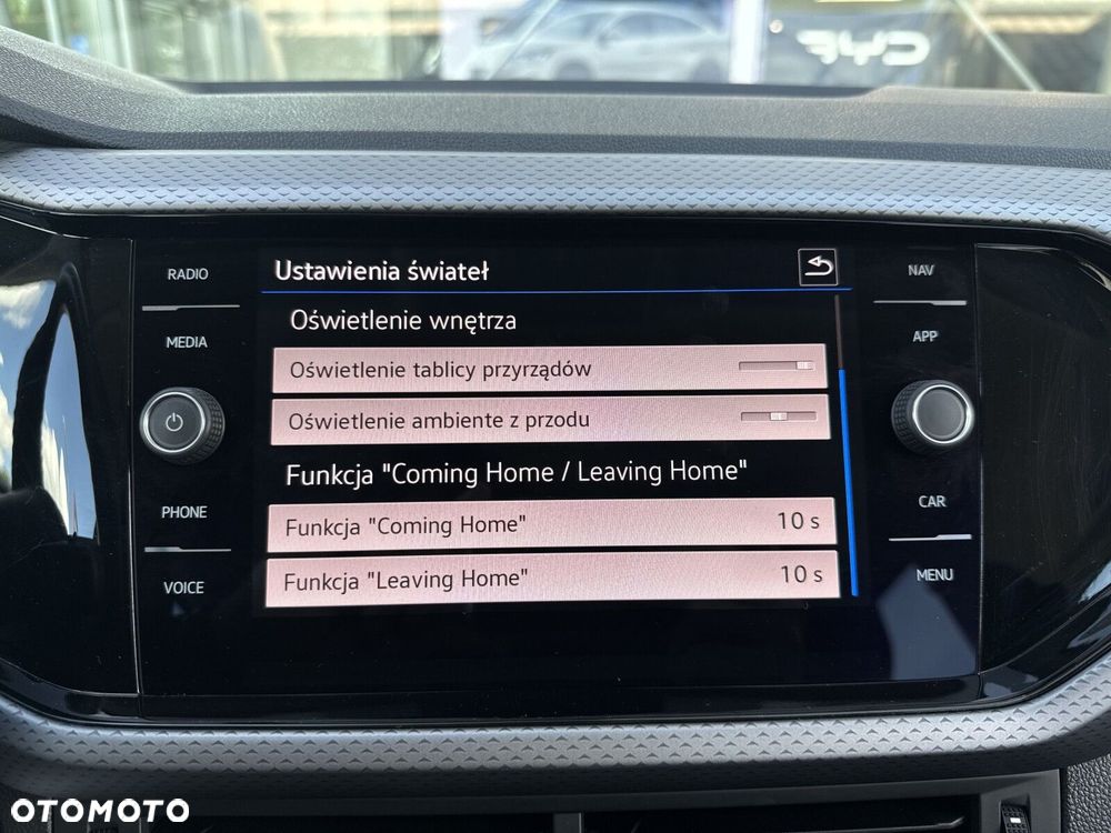 Volkswagen T-Cross 1.0 TSI Active DSG - 24