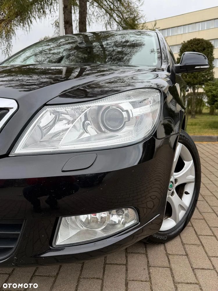 Skoda Octavia 1.8 TSI IMPULS EDITION - 21