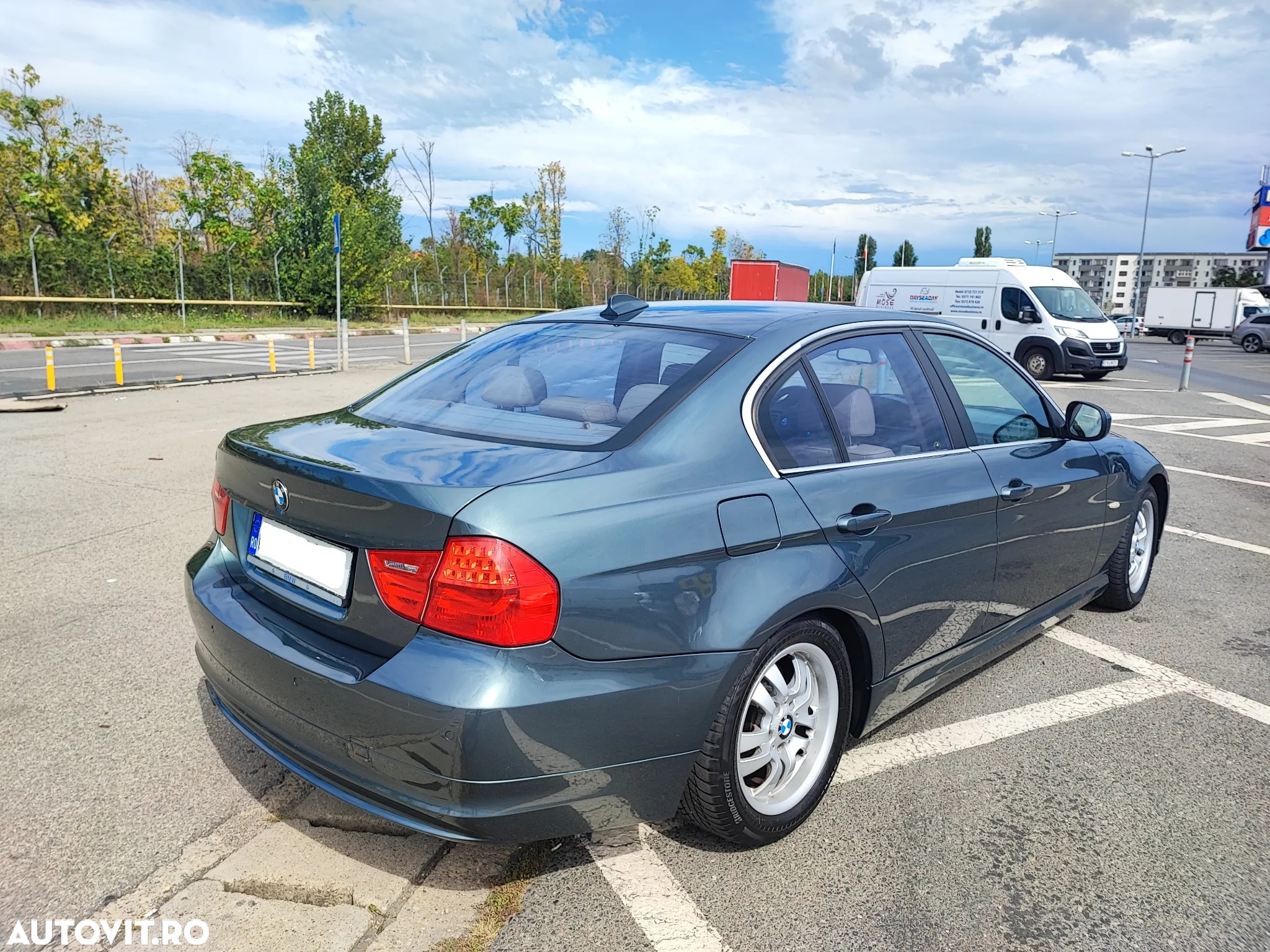 BMW Seria 3 320d EfficientDynamics Edition - 6