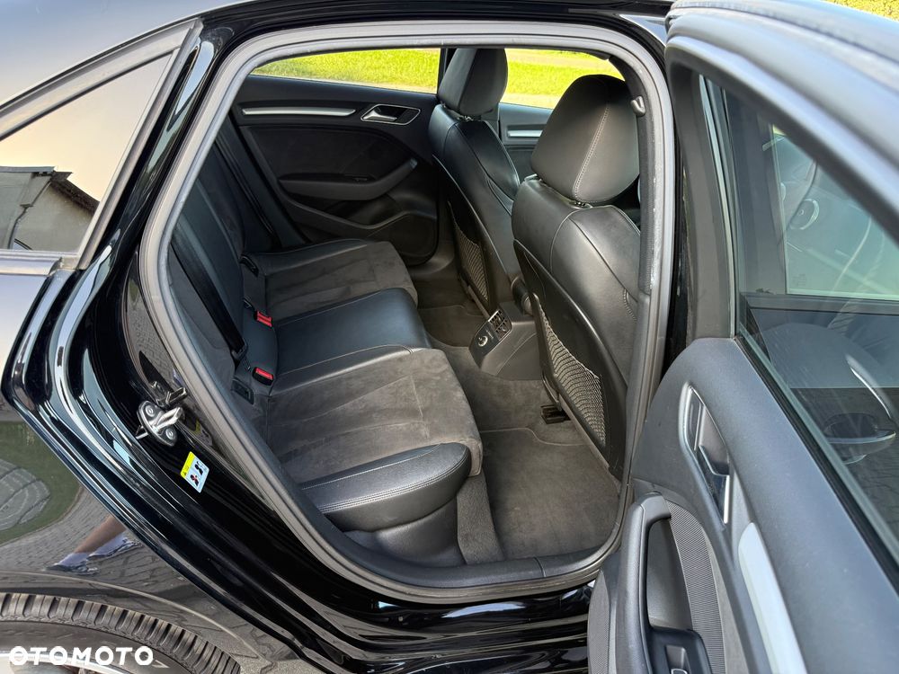Audi A3 Limousine 2.0 TDI S tronic S line Sportpaket - 21