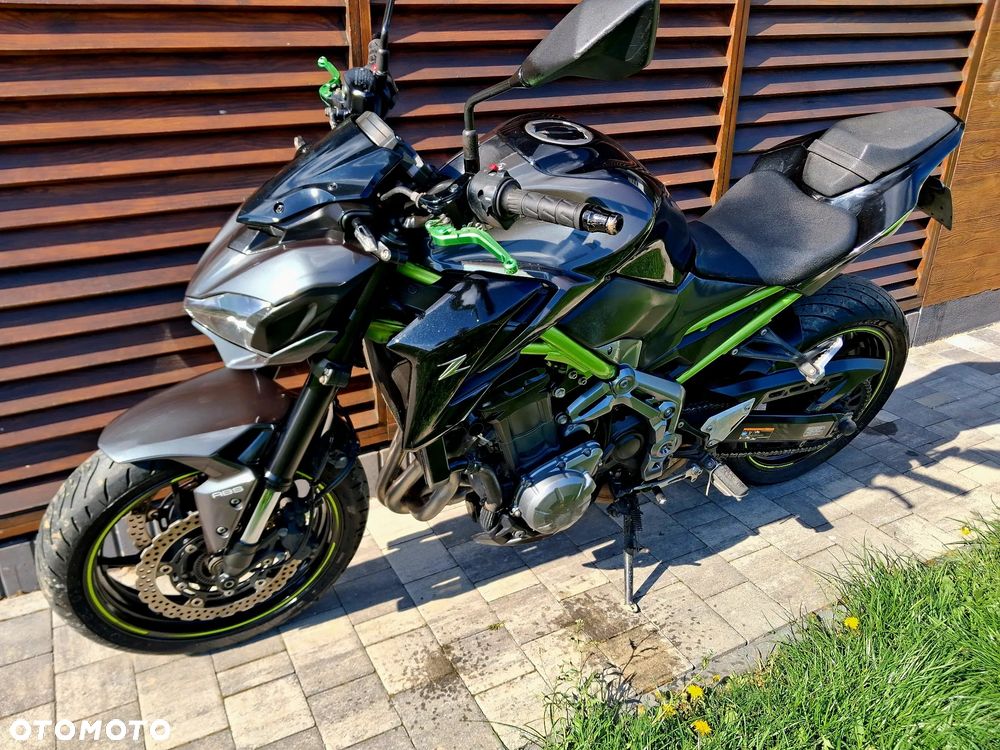 Kawasaki Z - 6