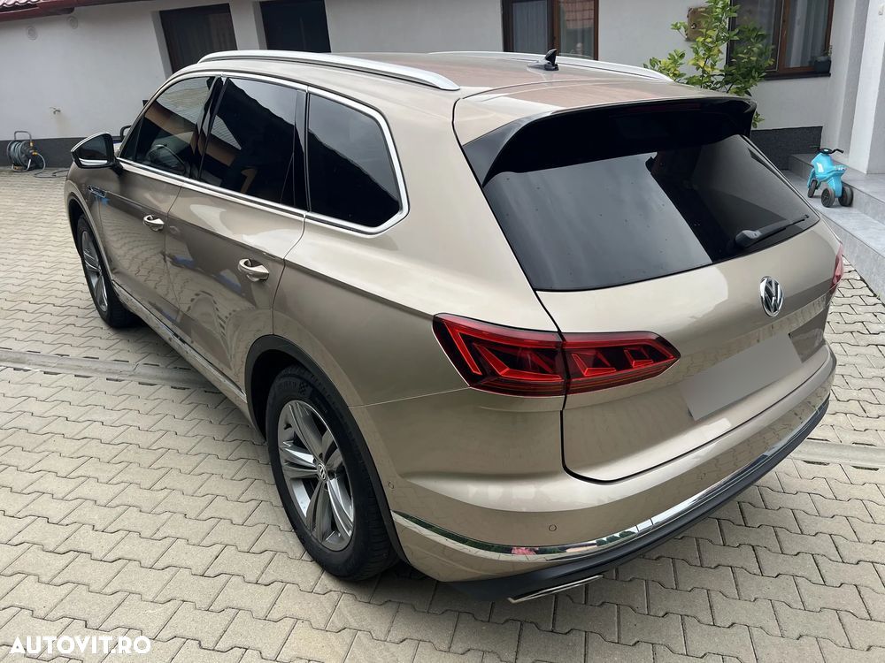 Volkswagen Touareg - 9