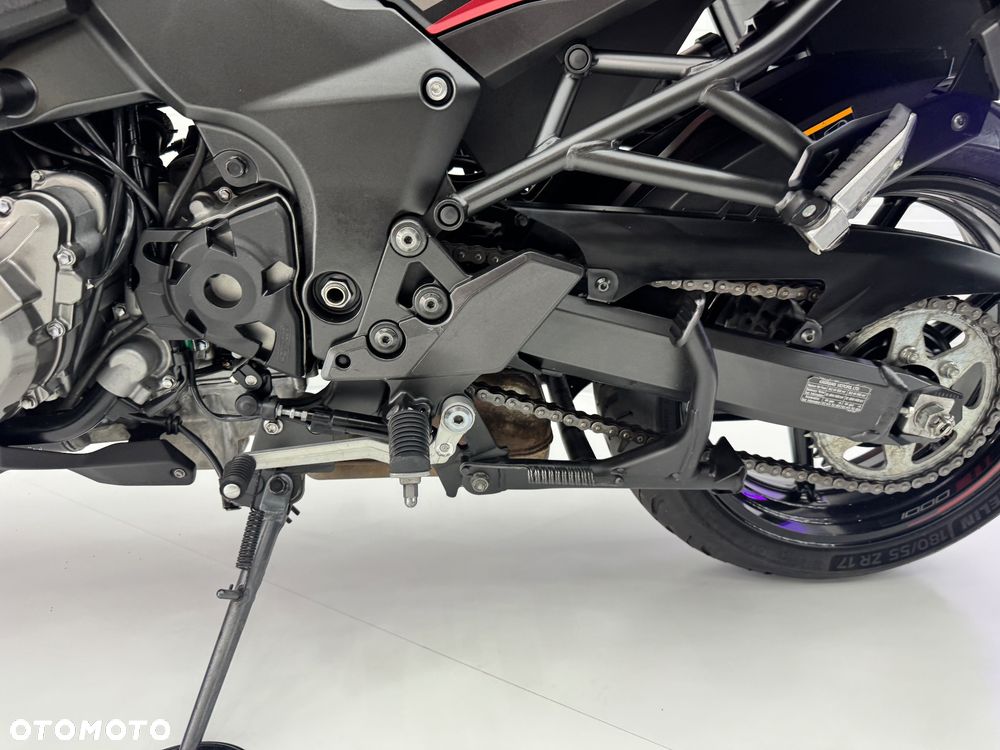 Kawasaki Versys 1000 - 12
