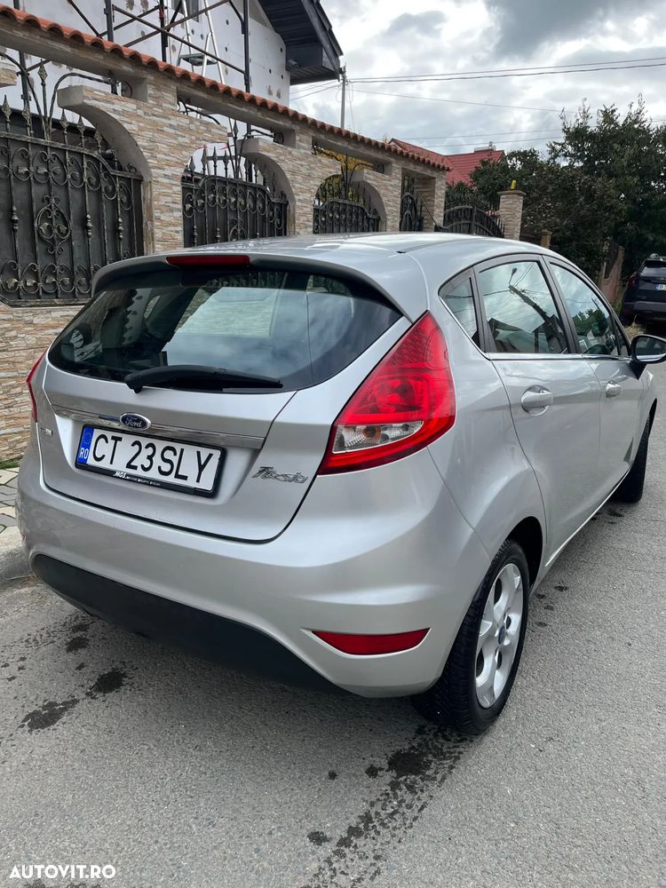 Ford Fiesta - 3