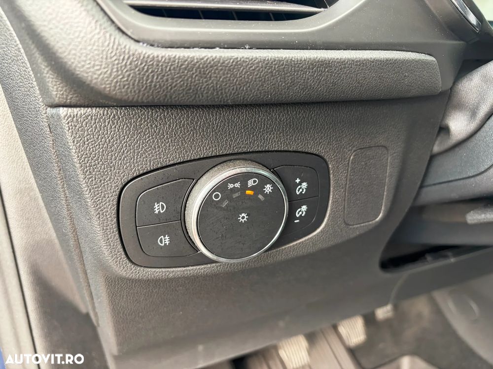 Ford Focus 1.0 EcoBoost Titanium - 23