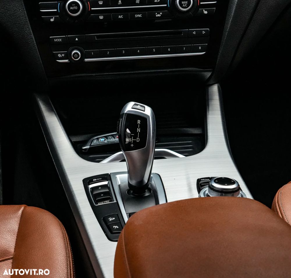 BMW X3 xDrive20d AT Advantage - 22