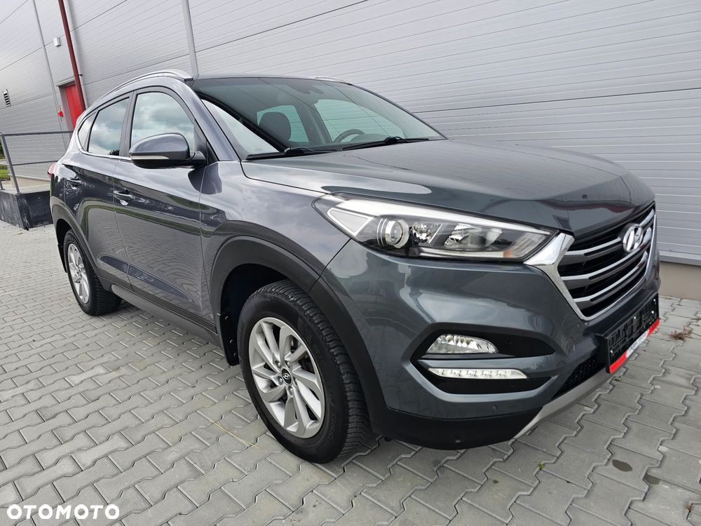 Hyundai Tucson blue 1.6 GDi 2WD Navi - 10