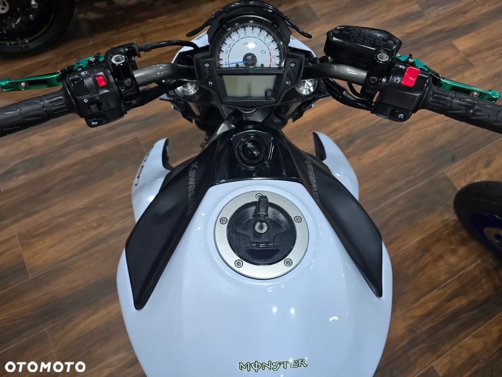Kawasaki ER - 20