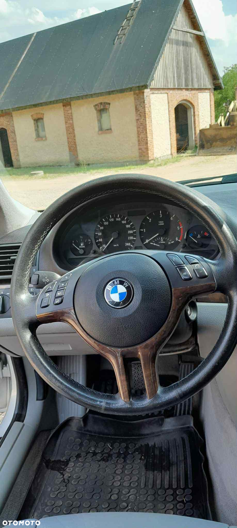 BMW Seria 3 - 10