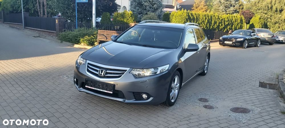 Honda Accord 2.0 Lifestyle - 2