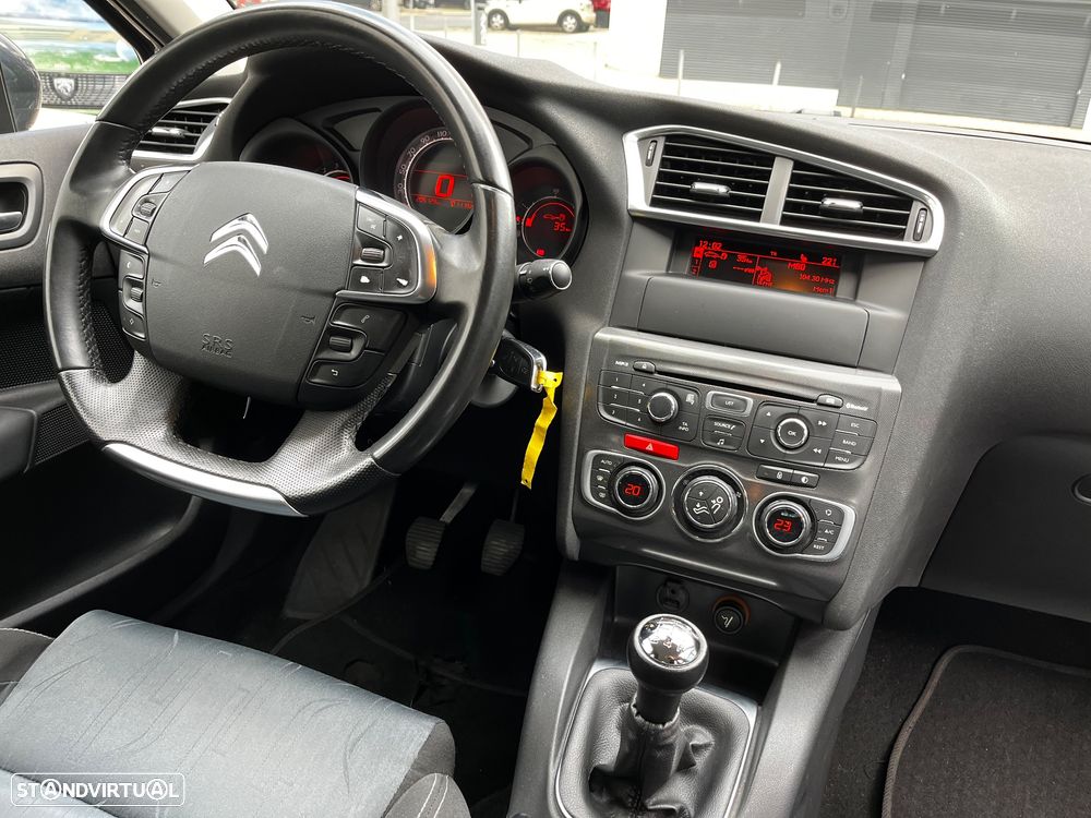 Citroën C4 1.6 HDi Seduction - 12