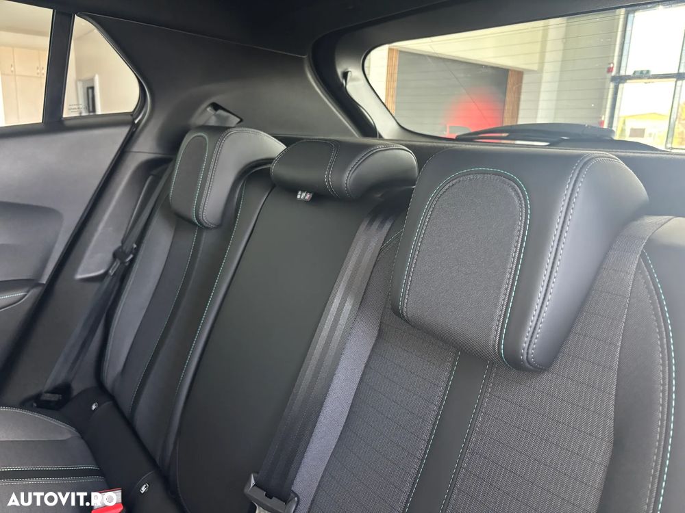Peugeot 2008 136 Active - 13