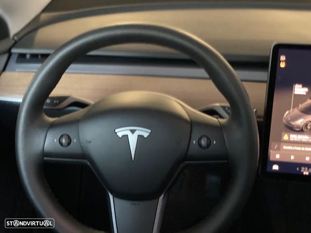Tesla Model 3 Long Range Tração Traseira - 9