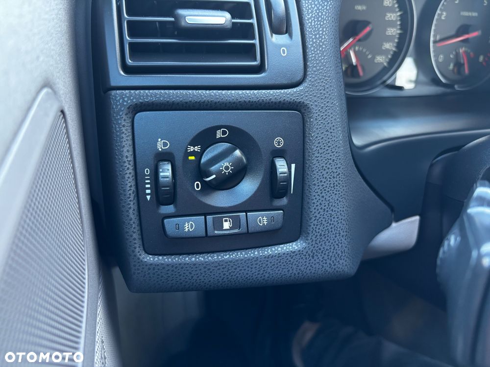 Volvo C70 - 24