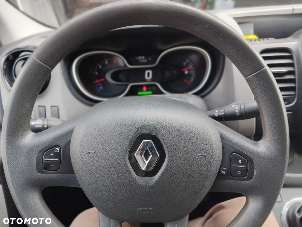 Renault Trafic - 8