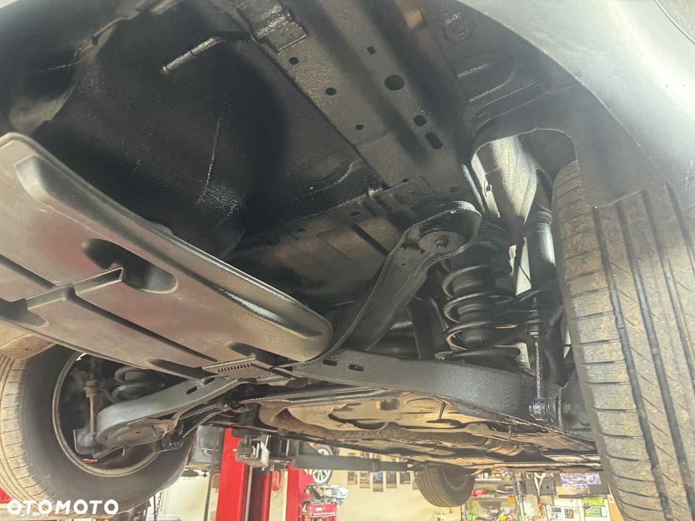 Ford S-Max 2.0 TDCi DPF Trend - 21