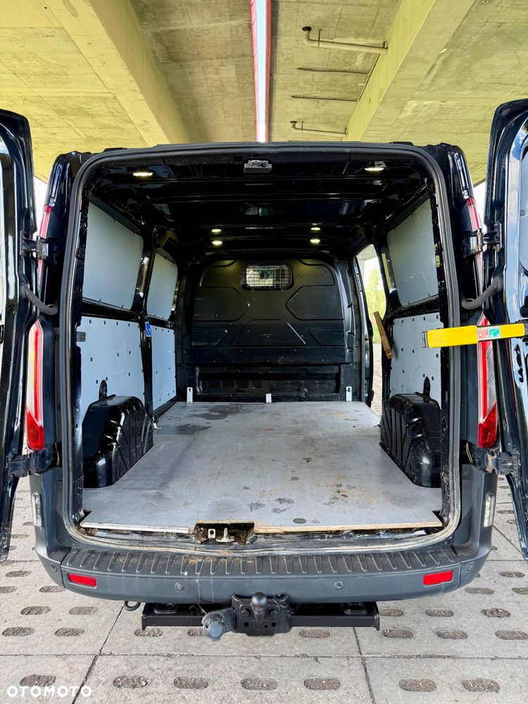 Ford Transit custom - 13